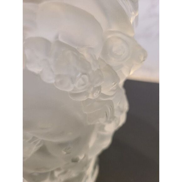 Vintage Desna Czech Semi Frosted Crystal Cherubs & Floral Vase 7.25" Tall EUC - Picture 5 of 13